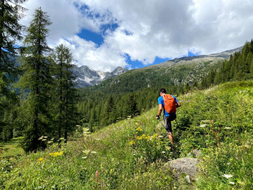 Trekking im Naturpark Adamello - Brenta Dolomiten